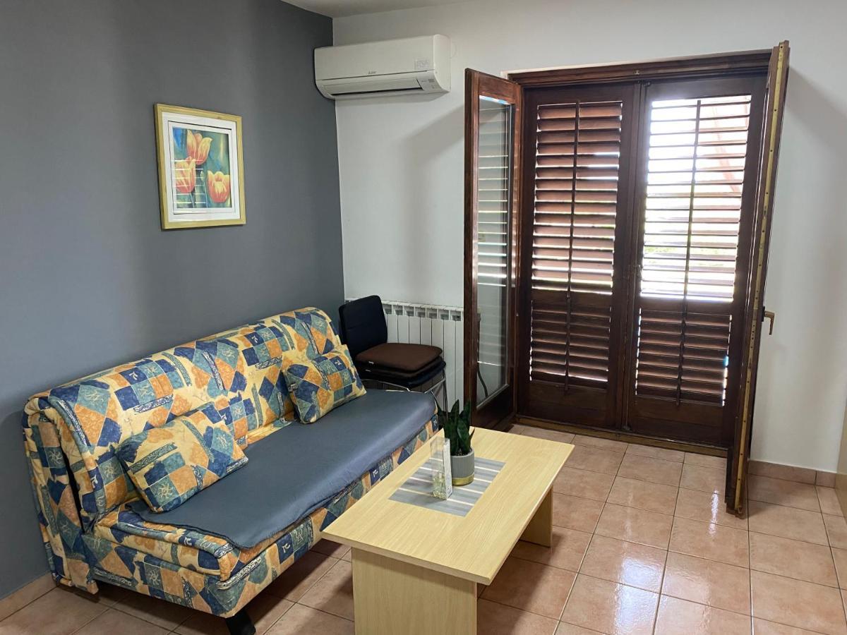 Apartment-Haus Wolbeck Пореч Экстерьер фото