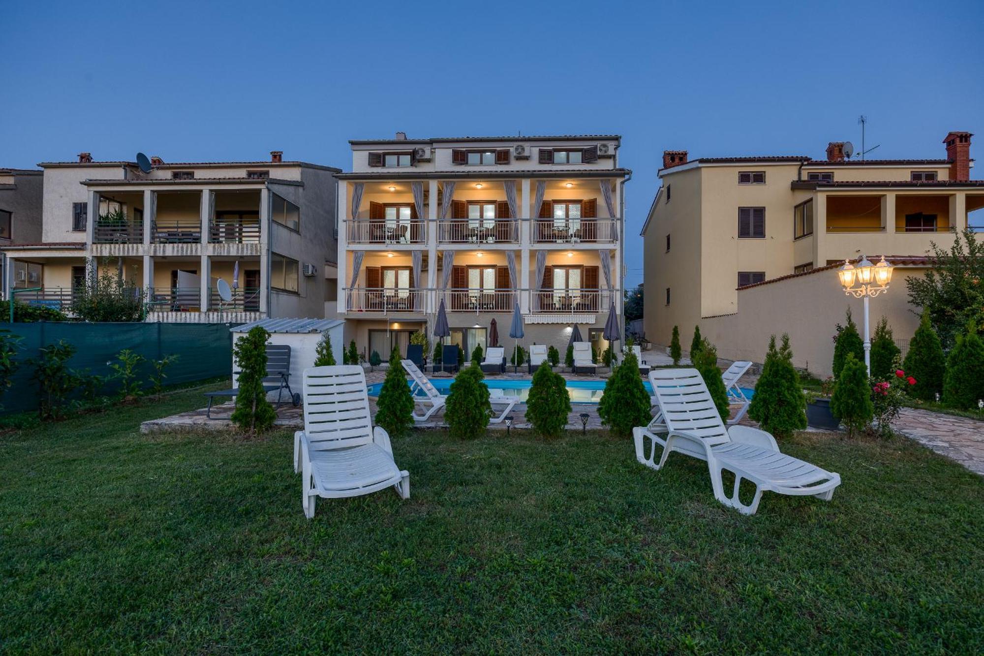 Apartment-Haus Wolbeck Пореч Экстерьер фото